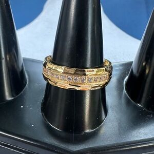 New Elegant Gold and Silver Women's Ring Stainless Steel Size 8